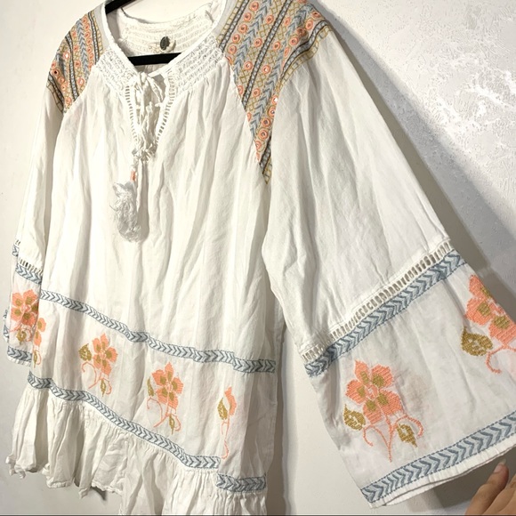 Cupio boho embroidered top small - Picture 3 of 7